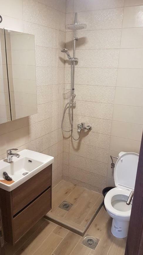 Monika Apartment Тиват Екстериор снимка