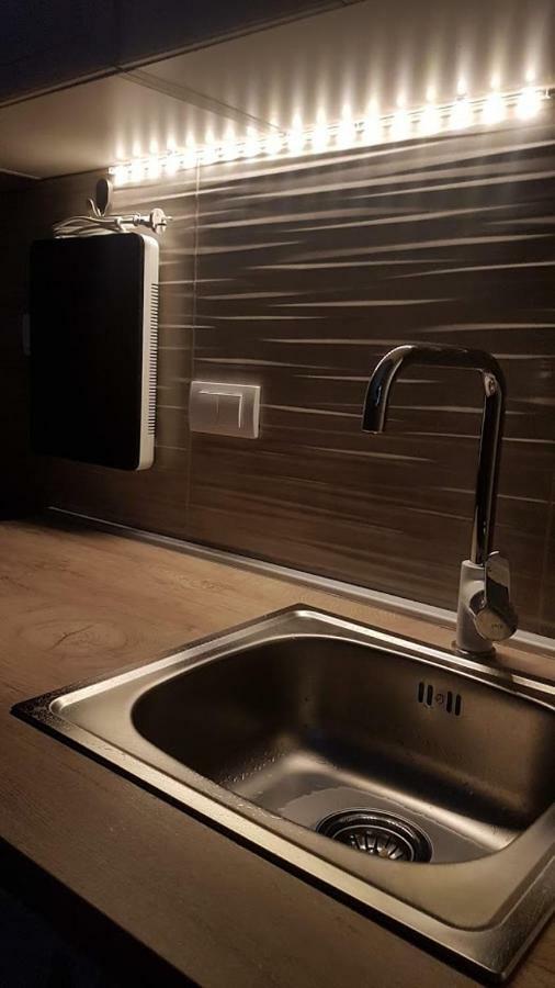 Monika Apartment Тиват Екстериор снимка